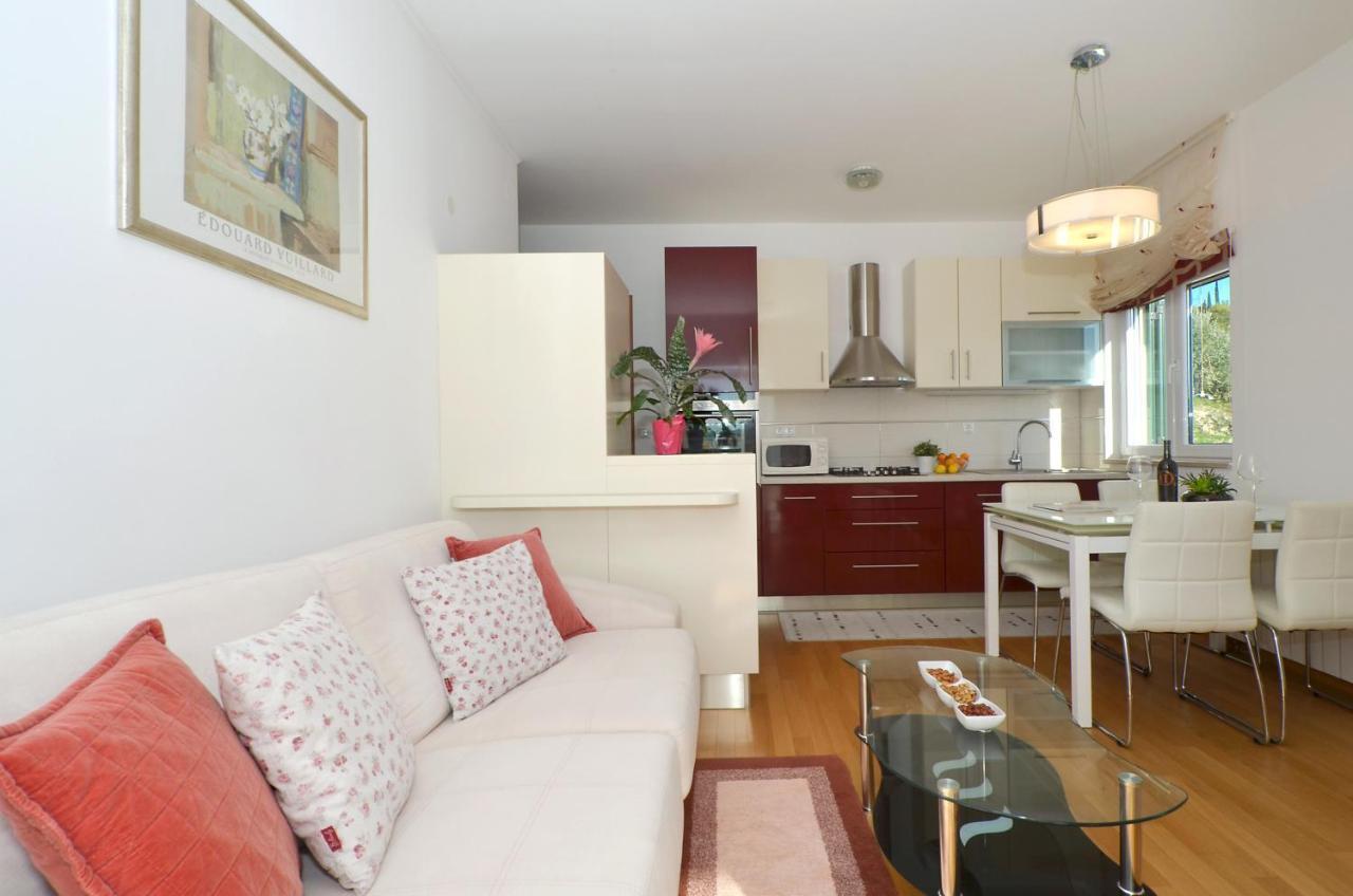 Apartmani Adela Solin Exterior foto